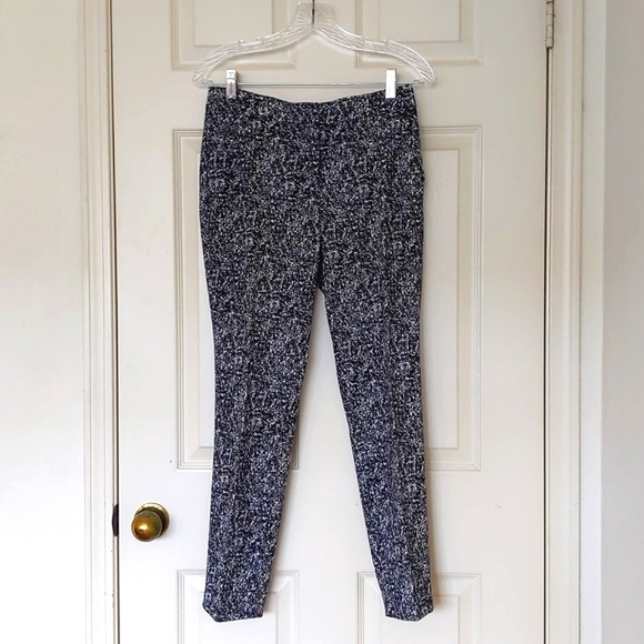 NWOT. Black and White Lightweight High-Waisted Ankle Pants with pockets. - Picture 6 of 7